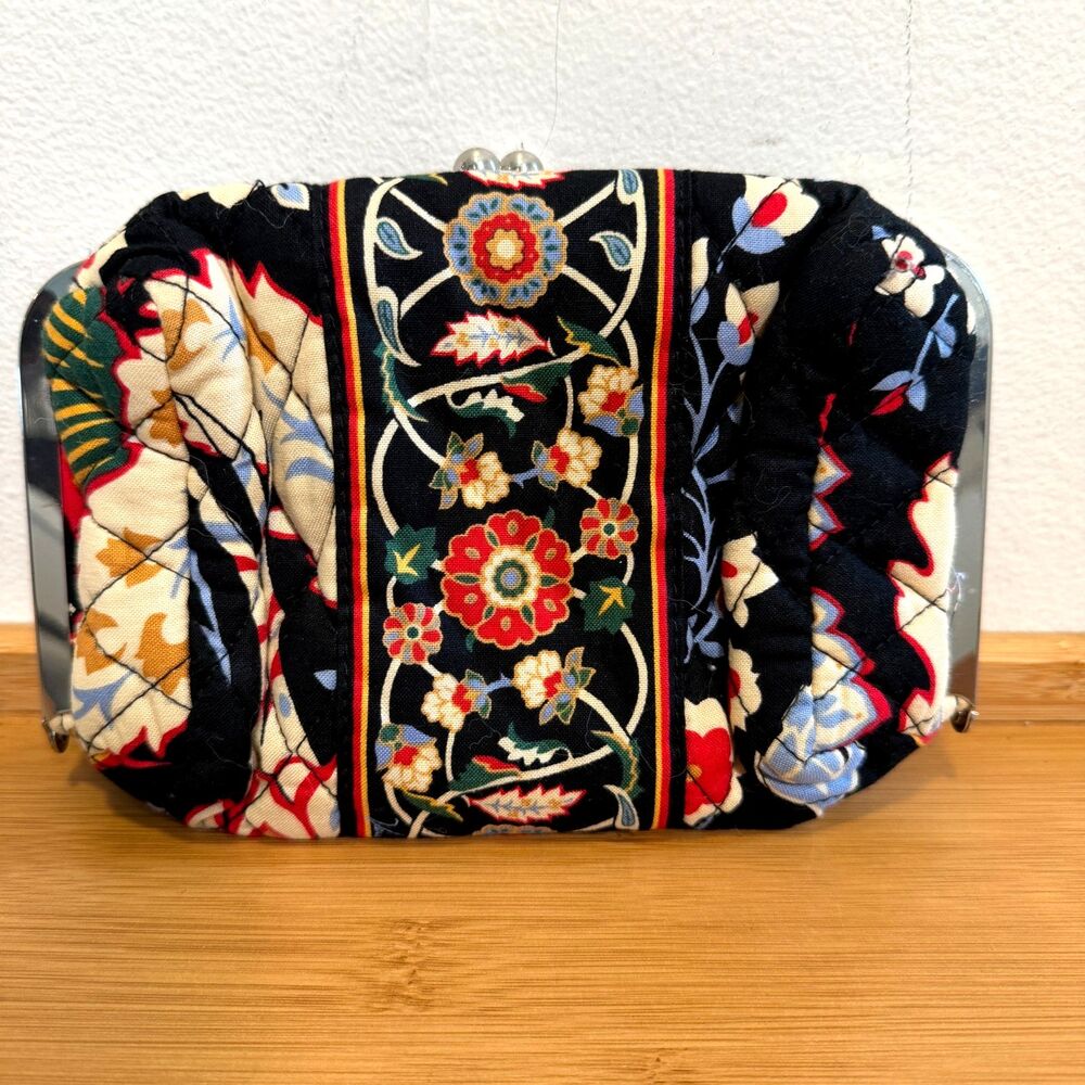 Vera Bradley Barcelona Kiss Lock Clutch Purse Retired Floral Quilted Cotton